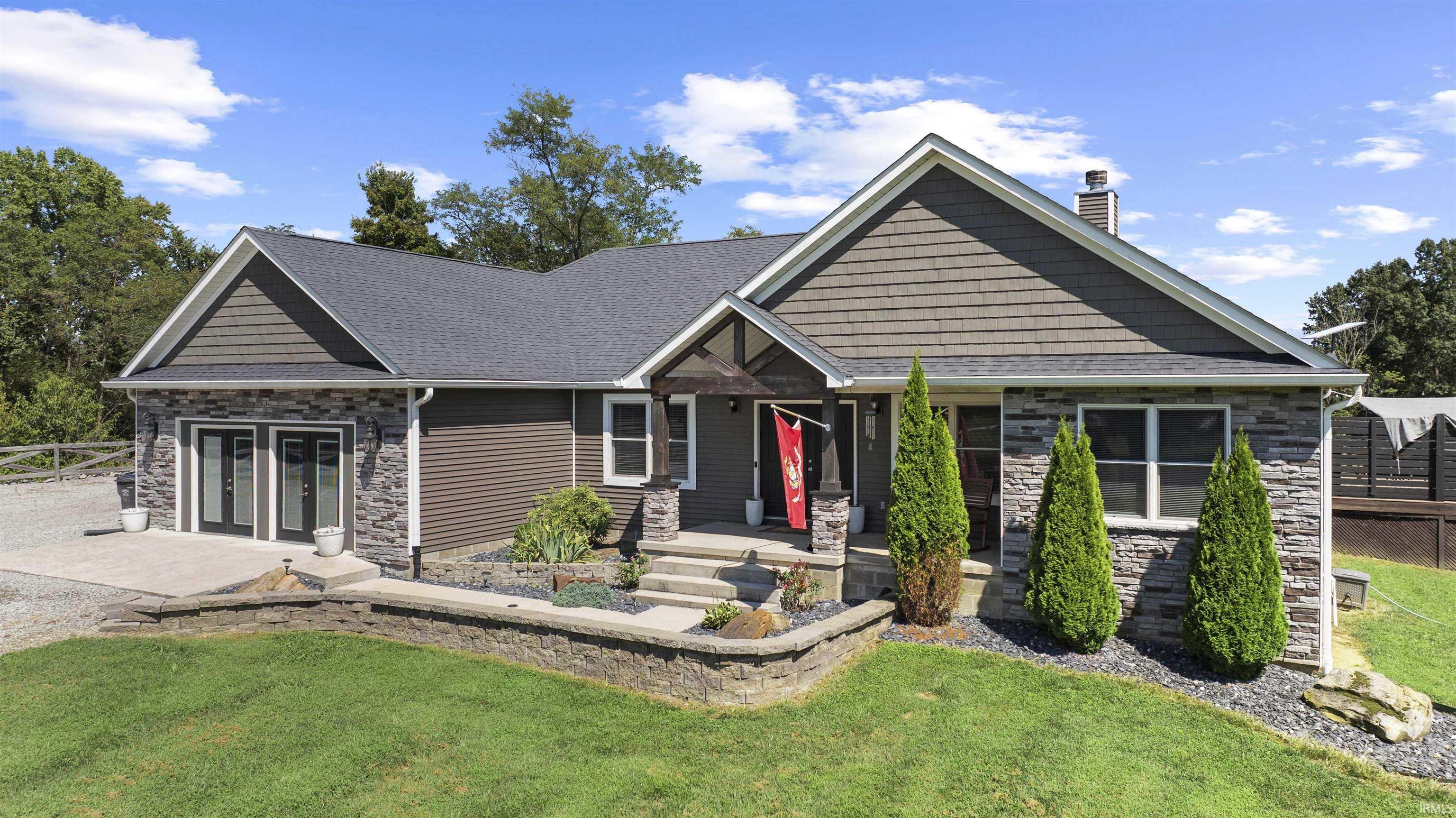 11484 E St Road 58 Bloomfield IN 47424