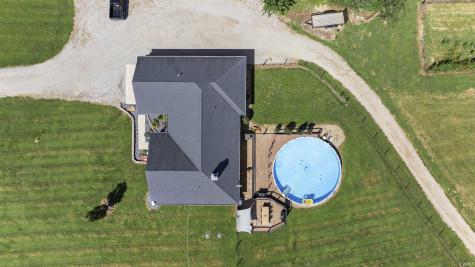 11484 E St Road 58 Bloomfield IN 47424