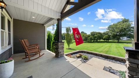 11484 E St Road 58 Bloomfield IN 47424