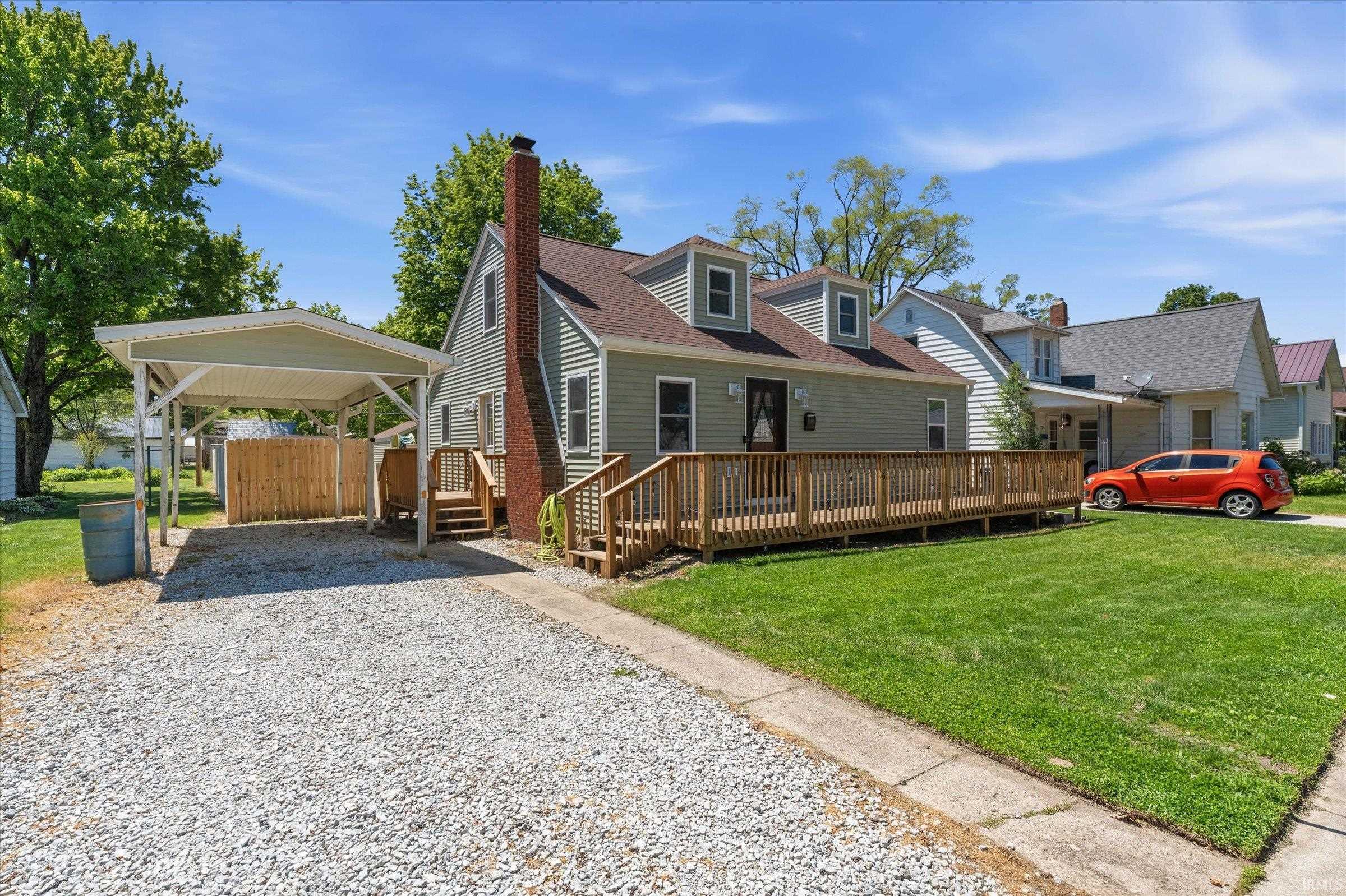 706 Jackson Street Walkerton IN 46574