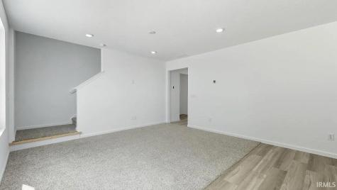 1461 Greencastle Drive Warsaw IN 46582