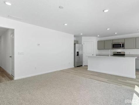 1461 Greencastle Drive Warsaw IN 46582