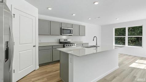1461 Greencastle Drive Warsaw IN 46582