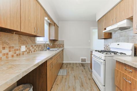 2157 Berkley Place South Bend IN 46616