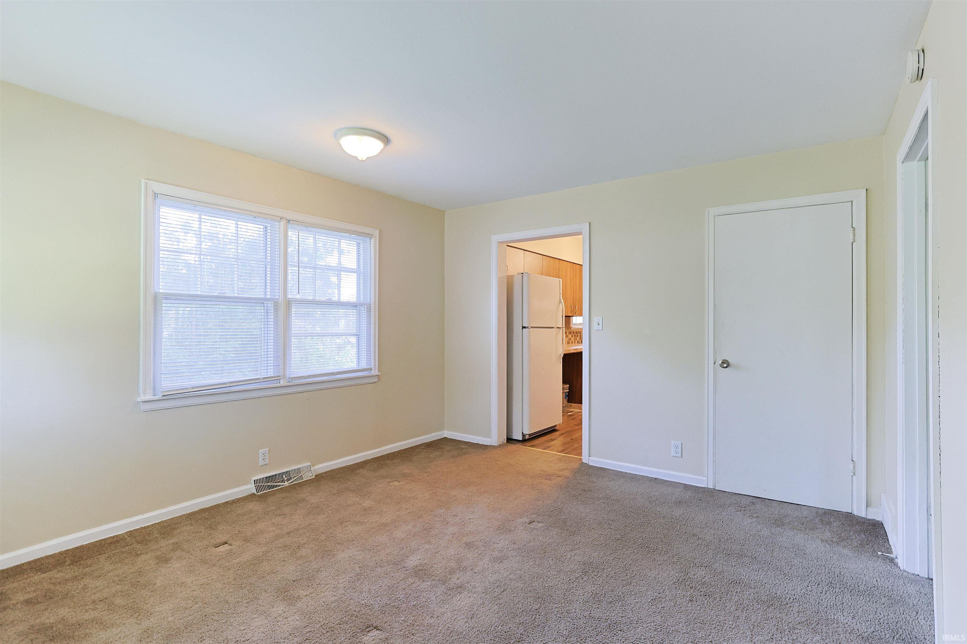 2157 Berkley Place South Bend IN 46616