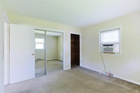 2157 Berkley Place South Bend IN 46616