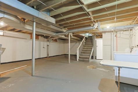 2157 Berkley Place South Bend IN 46616