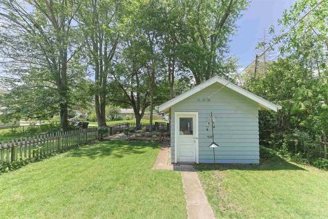 2157 Berkley Place South Bend IN 46616