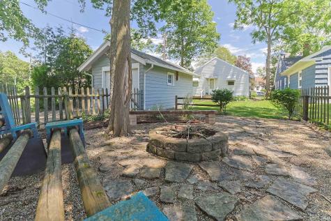 2157 Berkley Place South Bend IN 46616