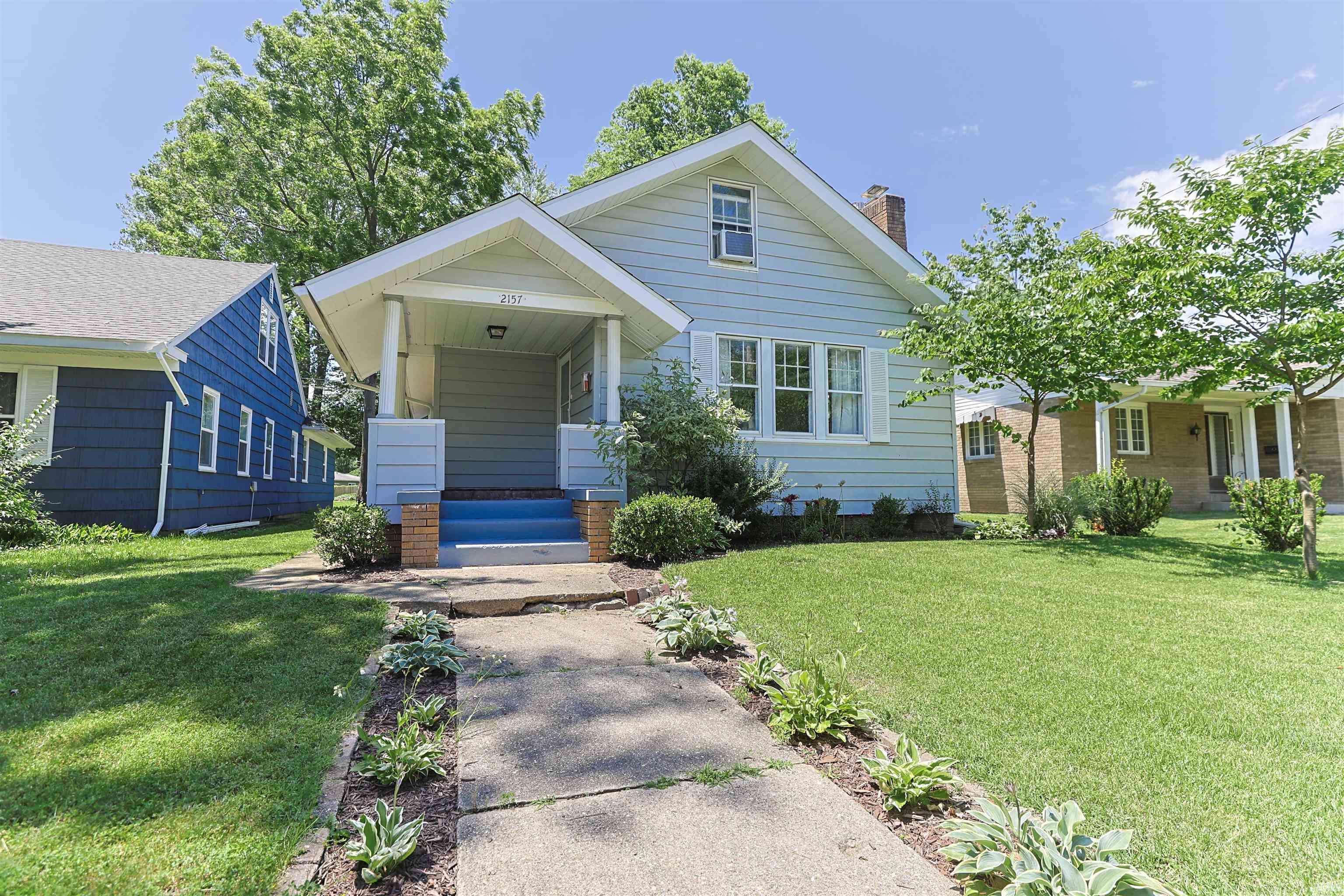 2157 Berkley Place South Bend IN 46616