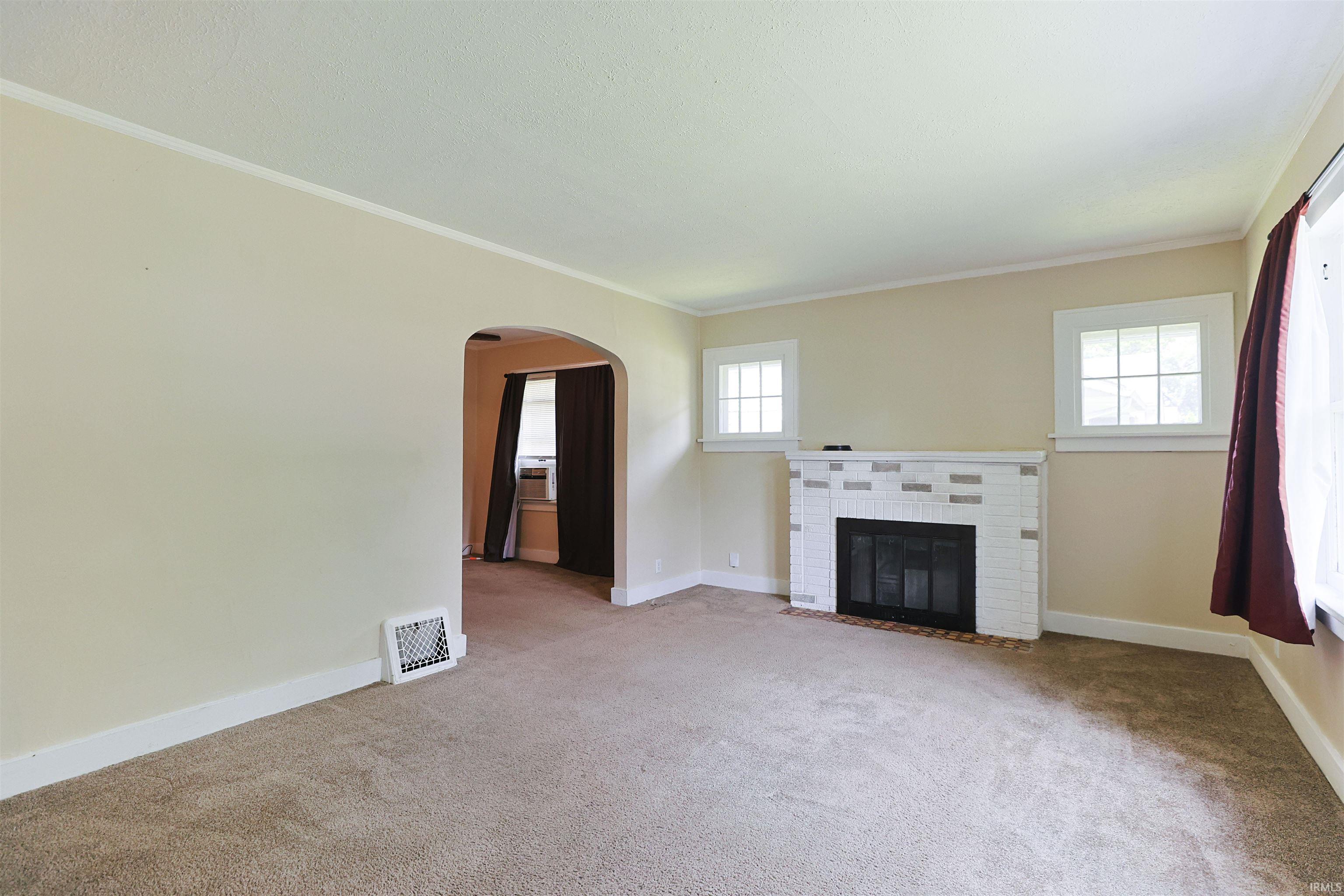 2157 Berkley Place South Bend IN 46616