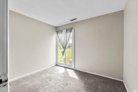 116 E Hoover Drive Fort Wayne IN 46816