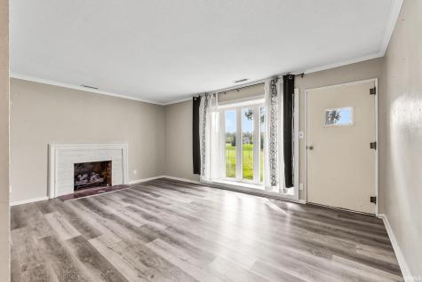 116 E Hoover Drive Fort Wayne IN 46816