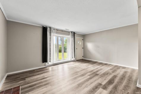 116 E Hoover Drive Fort Wayne IN 46816