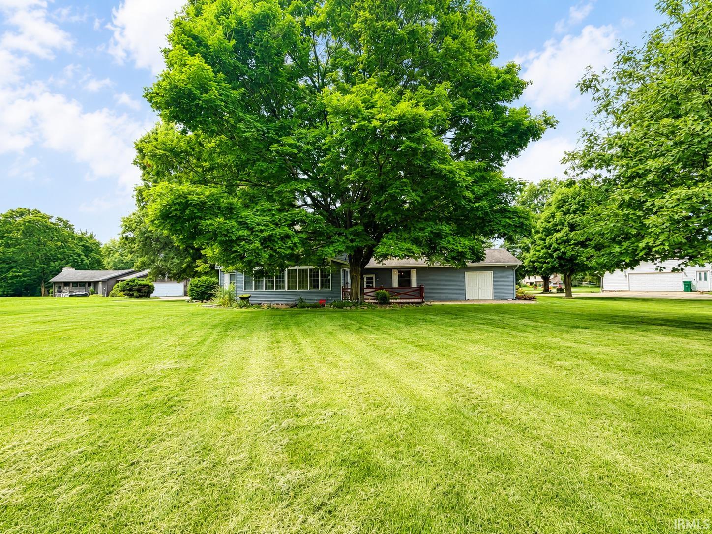 9540 Sunny Side Drive Plymouth IN 46563