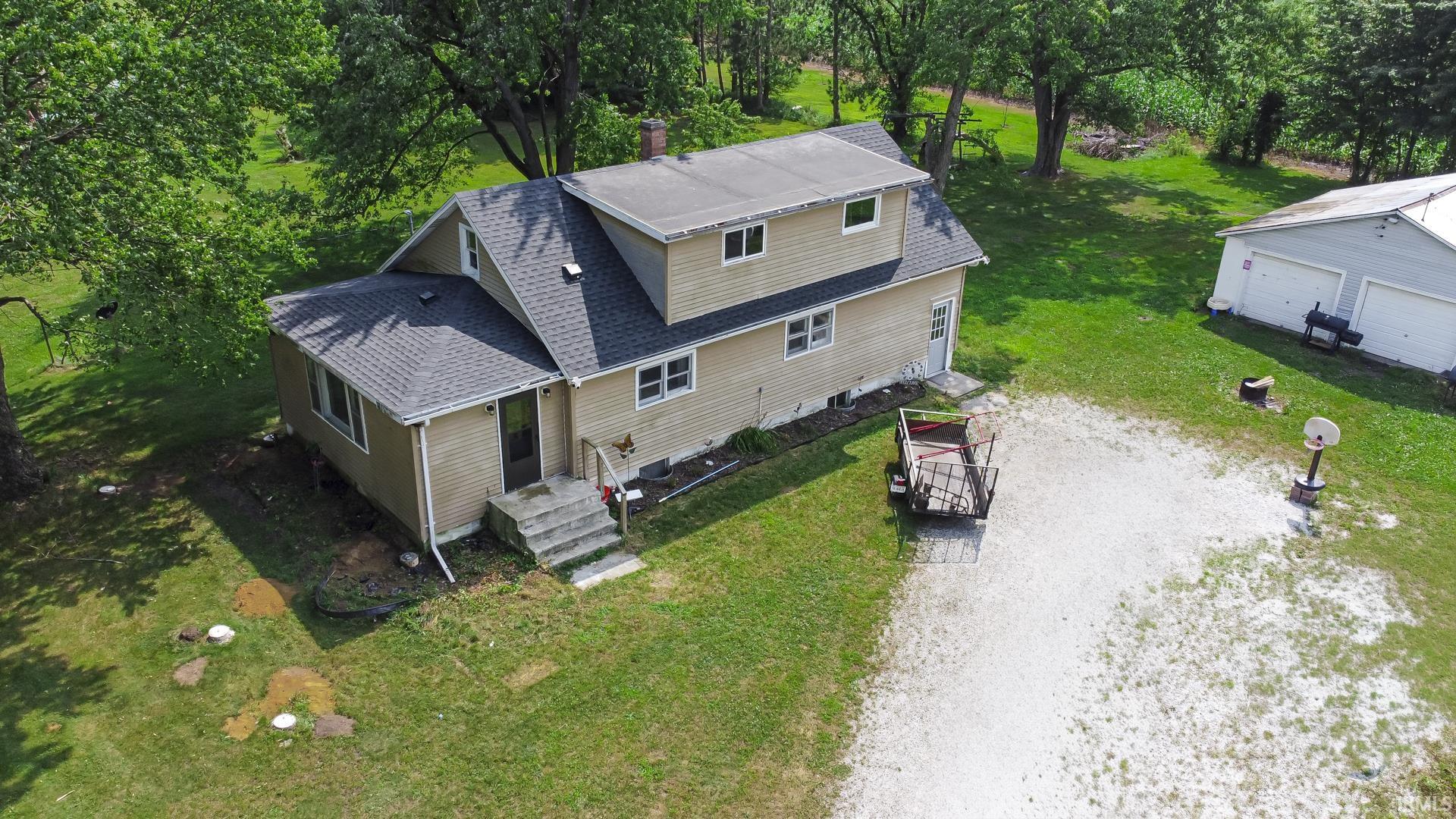 5885 N 575 W Road Winamac IN 46996
