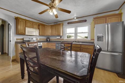 5885 N 575 W Road Winamac IN 46996