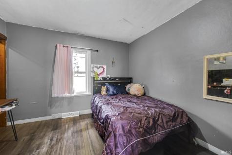 5885 N 575 W Road Winamac IN 46996