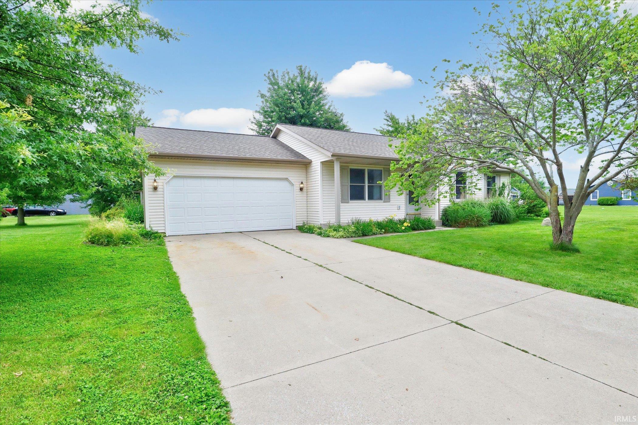 65652 Buttercup Avenue Goshen IN 46528