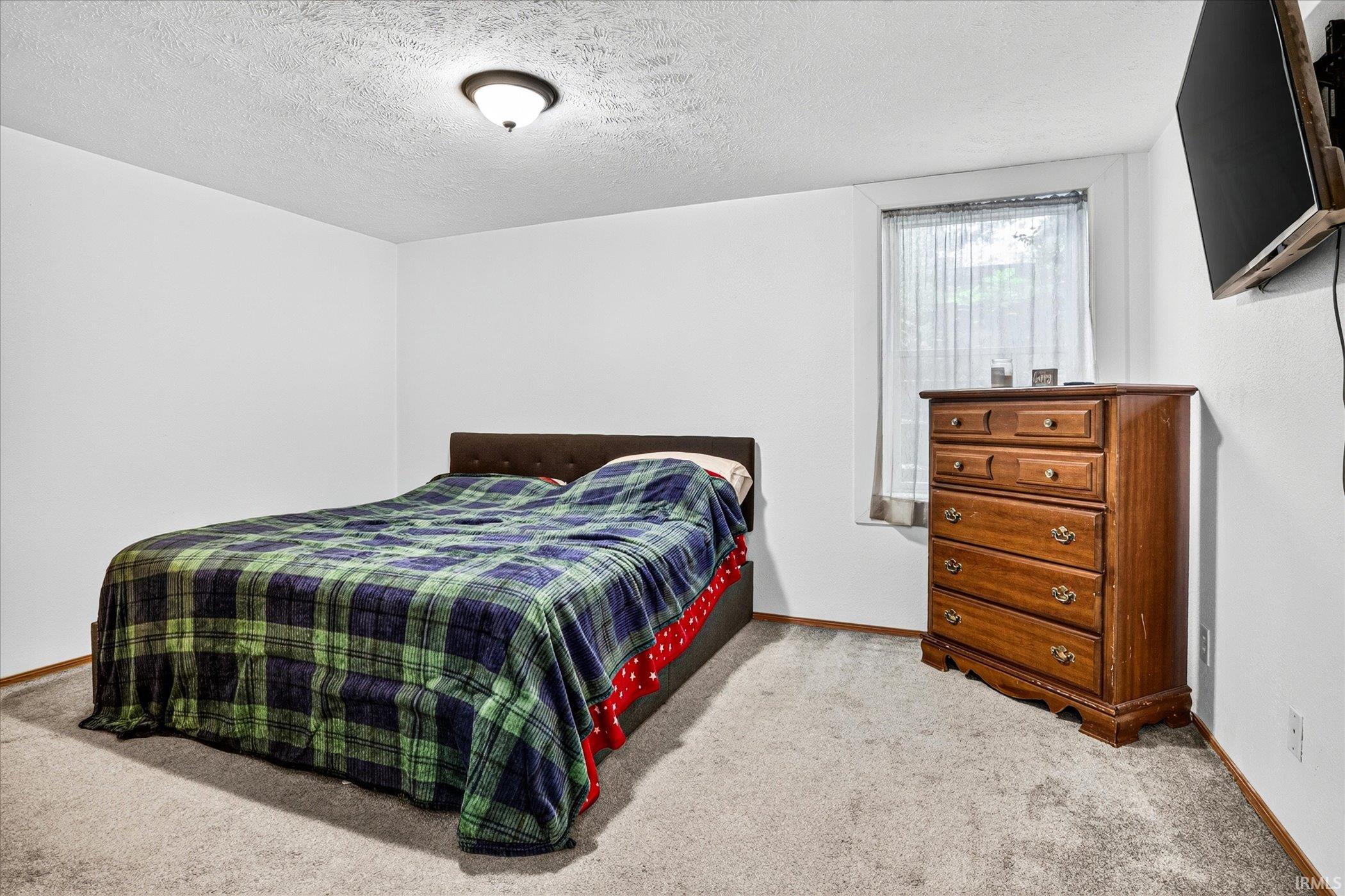 65652 Buttercup Avenue Goshen IN 46528