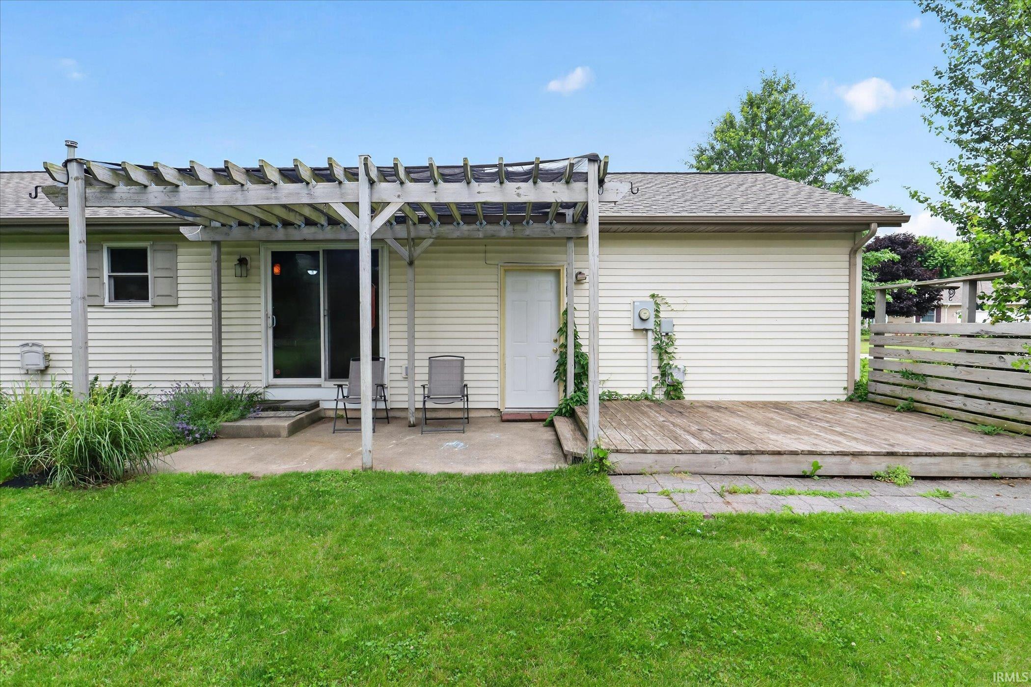 65652 Buttercup Avenue Goshen IN 46528