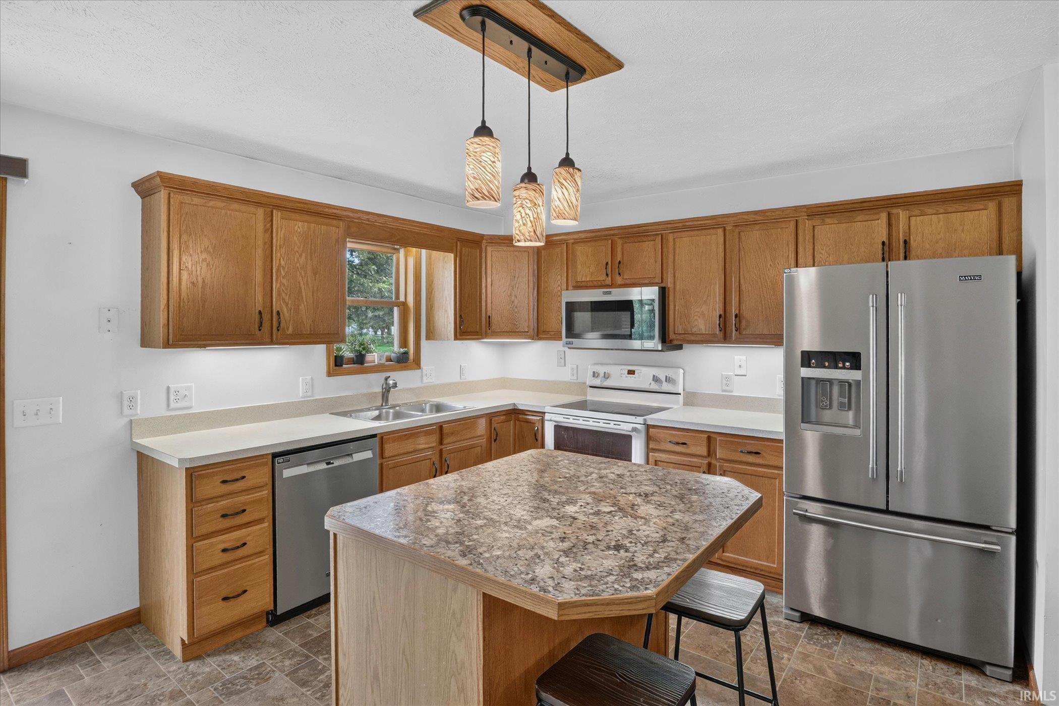 65652 Buttercup Avenue Goshen IN 46528
