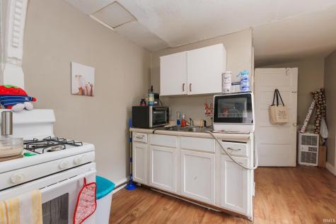 409 N Pershing Drive Muncie IN 47305