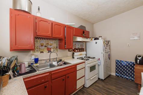 409 N Pershing Drive Muncie IN 47305