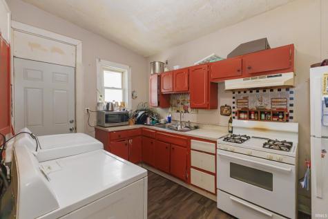 409 N Pershing Drive Muncie IN 47305