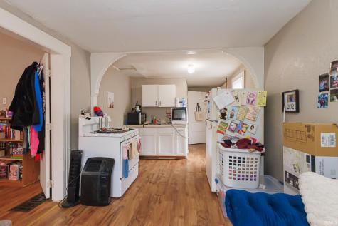 409 N Pershing Drive Muncie IN 47305