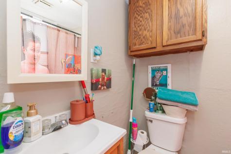 409 N Pershing Drive Muncie IN 47305