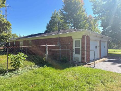 621 E 800 S Frankfort IN 46041