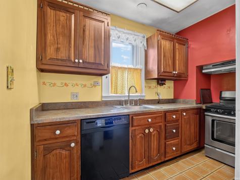 909 W Wildwood Avenue Fort Wayne IN 46807