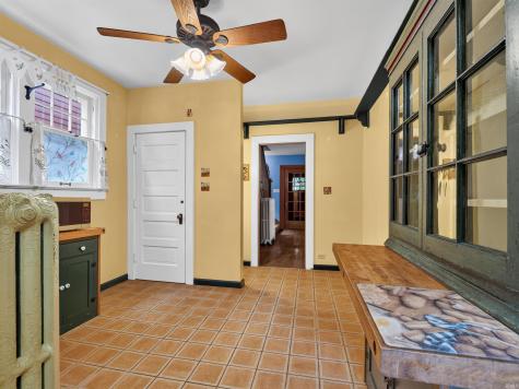 909 W Wildwood Avenue Fort Wayne IN 46807