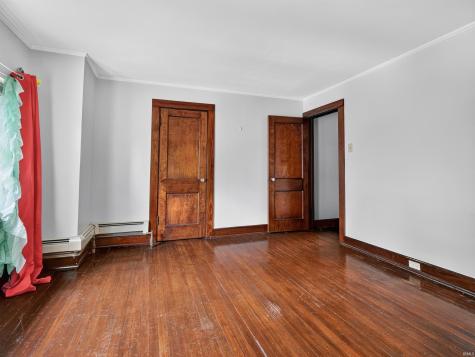909 W Wildwood Avenue Fort Wayne IN 46807