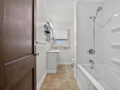 909 W Wildwood Avenue Fort Wayne IN 46807