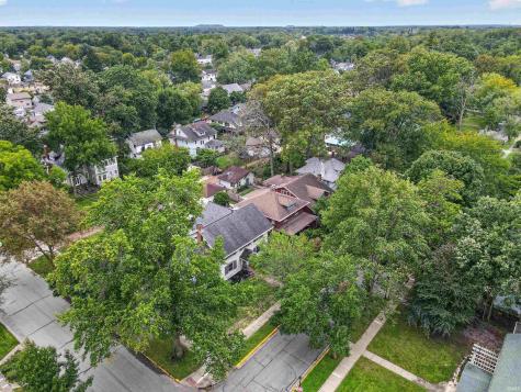 909 W Wildwood Avenue Fort Wayne IN 46807