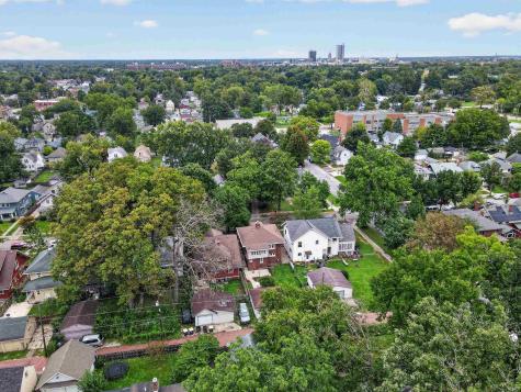 909 W Wildwood Avenue Fort Wayne IN 46807