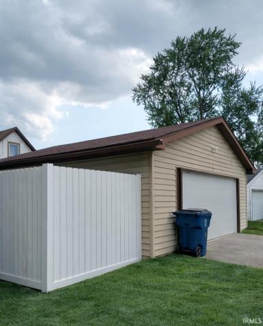 1354 4th Avenue Terre Haute IN 47807