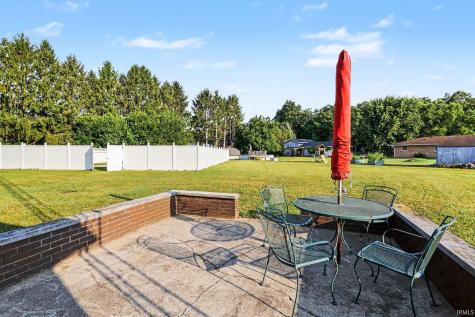 57161 Clona Court South Bend IN 46619