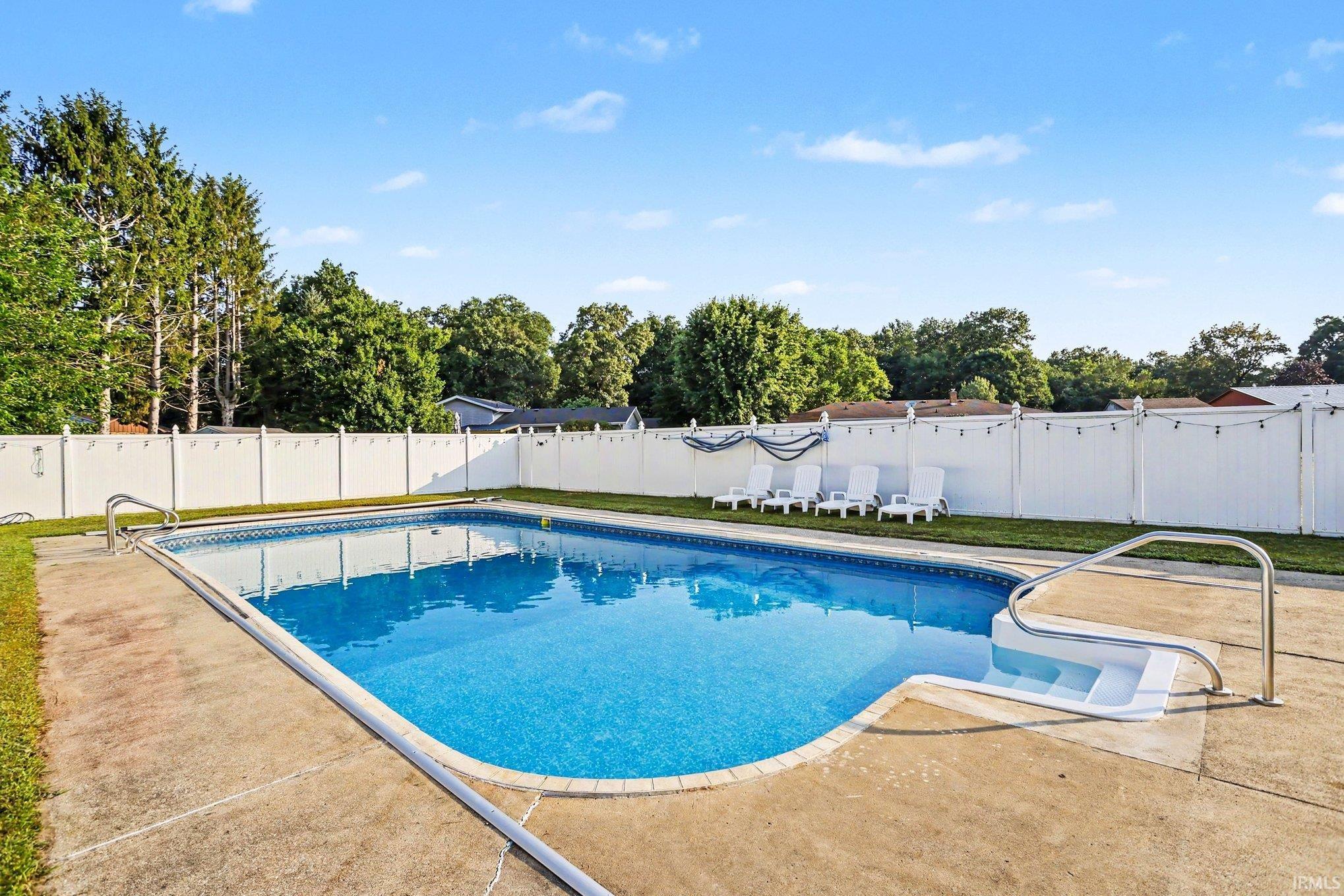 57161 Clona Court South Bend IN 46619