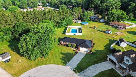 57161 Clona Court South Bend IN 46619