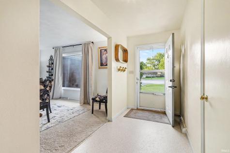 57161 Clona Court South Bend IN 46619