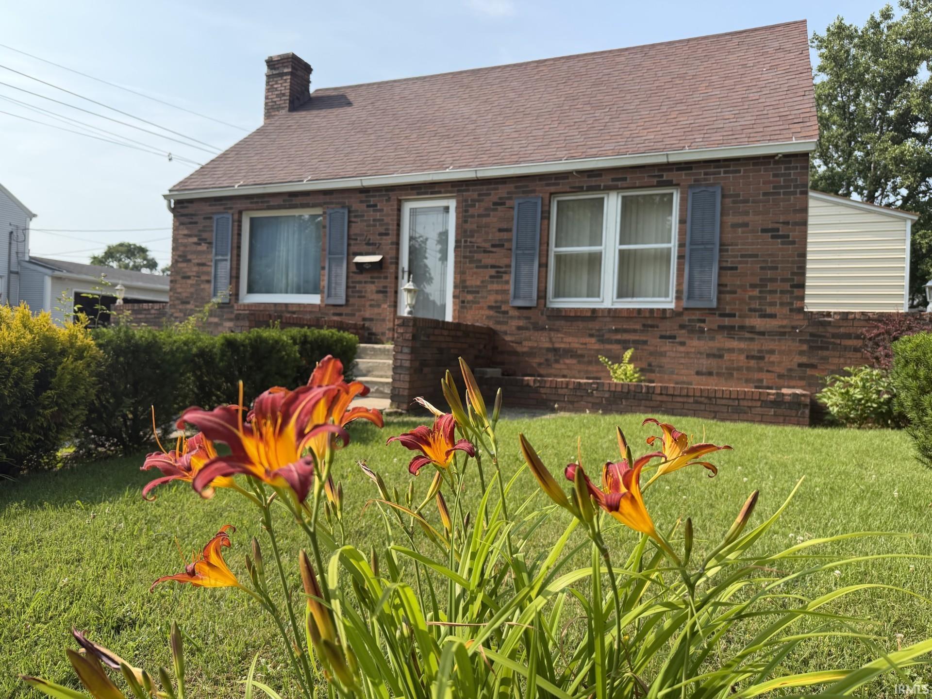 1107 E Douglas Street Goshen IN 46526