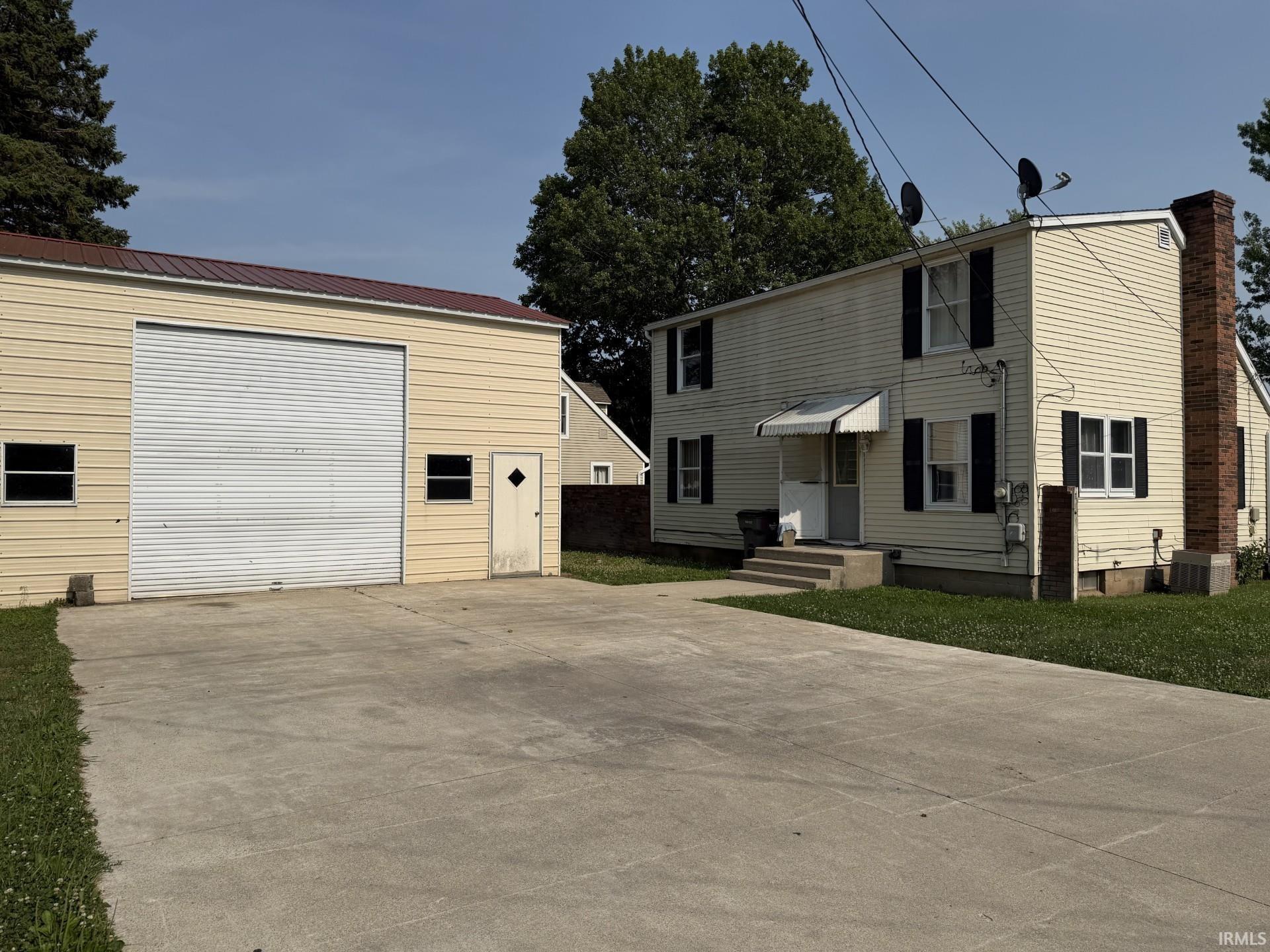 1107 E Douglas Street Goshen IN 46526