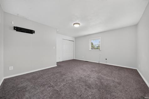 2127 N Delphos Street Kokomo IN 46901