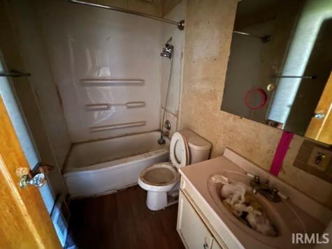 1823 Covert Avenue Evansville IN 47714