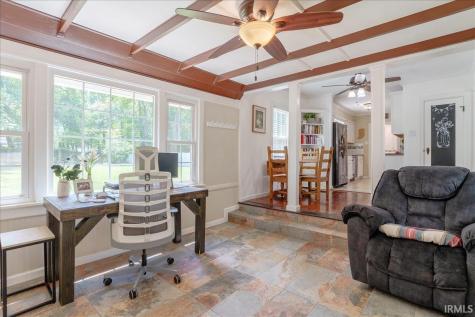 6817 Lincoln Avenue Evansville IN 47715