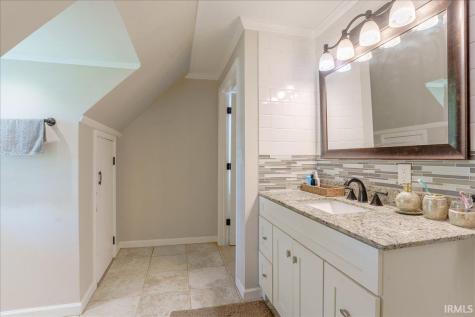 6817 Lincoln Avenue Evansville IN 47715