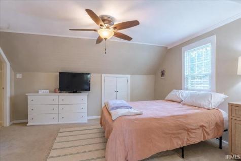 6817 Lincoln Avenue Evansville IN 47715